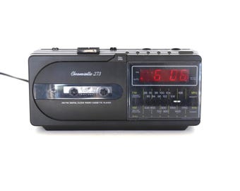 Vintage 1990s CASSETTE tape player AMFM Radio alarm clock -- tested and working great!