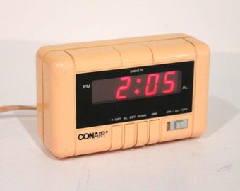 vintage 1980s small COLOR Block PINK alarm clock dream machine bedside small alarm clock -- very unique!