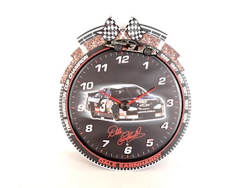 Dale Earnhardt 3 RACE CLOCK vintage 1990s still in box authentic nascar vintage wall mount battery operated clock