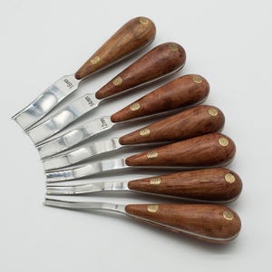 Leather Wide Skiver, Wide Blade for Precise Leather Thinning, Wide Leather Skiver Tool – for Thinning, Edging, Detailing (4–16 mm)