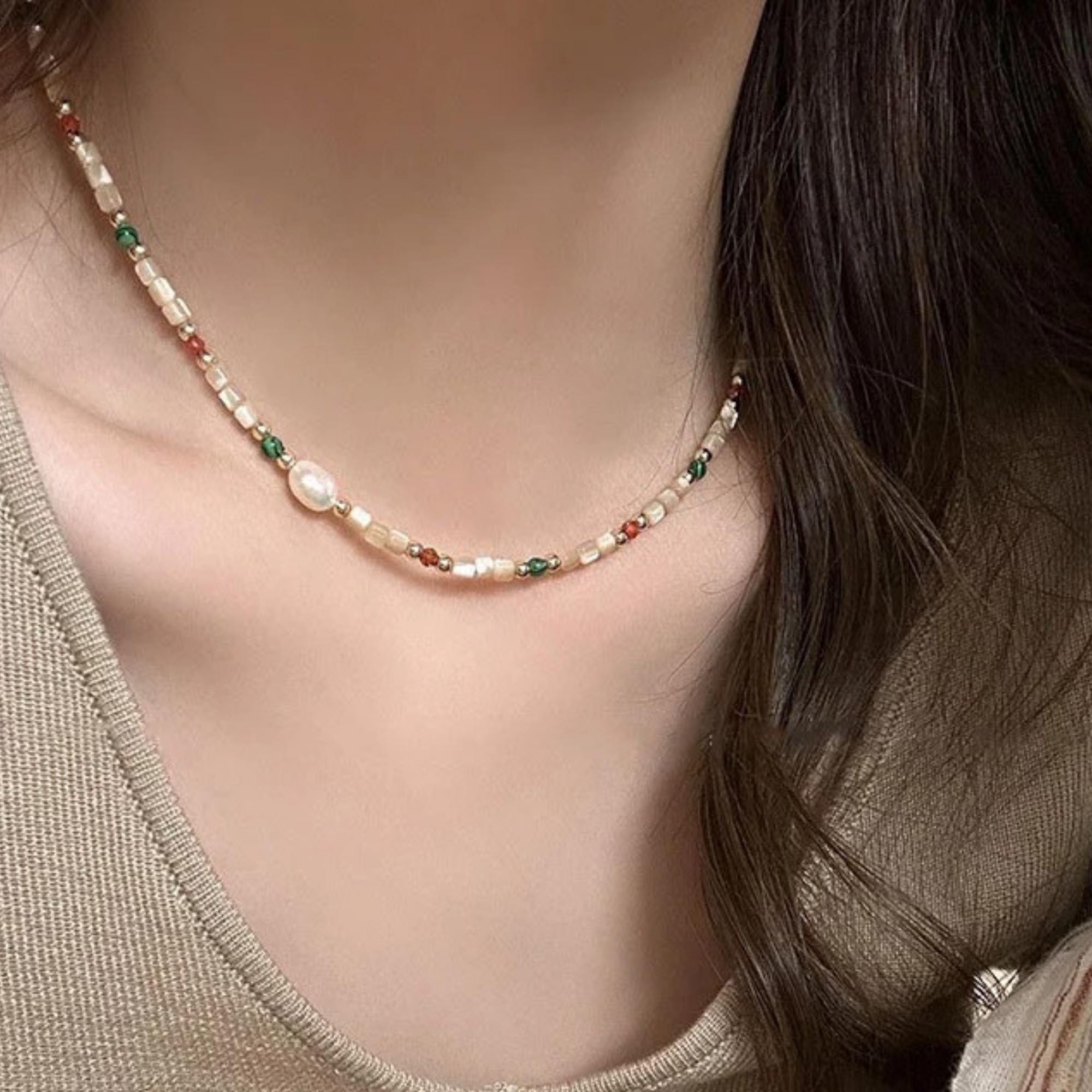 Pearl Choker Necklace , Romantic Baroque Freshwater Pearls, Elegant Gift for Her, Timeless Jewelry for Special Moments