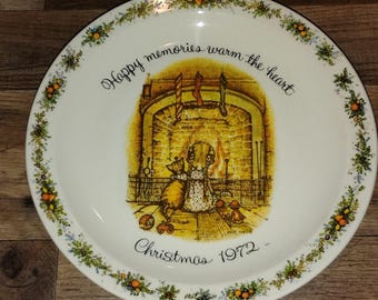 Vintage Holly Hobbie Christmas 1972 10" Porcelain Commemorative Edition Plate