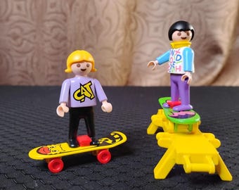 Vintage Playmobil 1981 Skateboarders - J