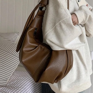 Weiche Leder Hobo Bag, Große Schultertasche, schwarze Leder Handtasche, Messenger & Crossbody Bag für Frau, Laptop Tasche, Italienische Slouchy Bag