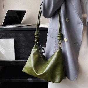 Sac hobo en cuir pour femme - Sac à main de grande capacité, sac à main fourre-tout tendance, sac décontracté de style vintage pour un usage quotidien, sac à main de créateur