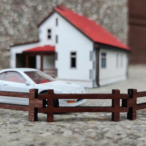 1:64 Scale Fence for Hot Wheels Matchbox Diorama | Laser Cut Birch Plywood | Miniature Car Display Accessory – Set of 20
