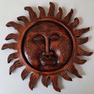 Handmade Wooden Sun and Moon Wall Art – Carved Wood Celestial Decor – Rustic Boho Sun Face Sculpture – Spiritual Wall Hanging - For Gift