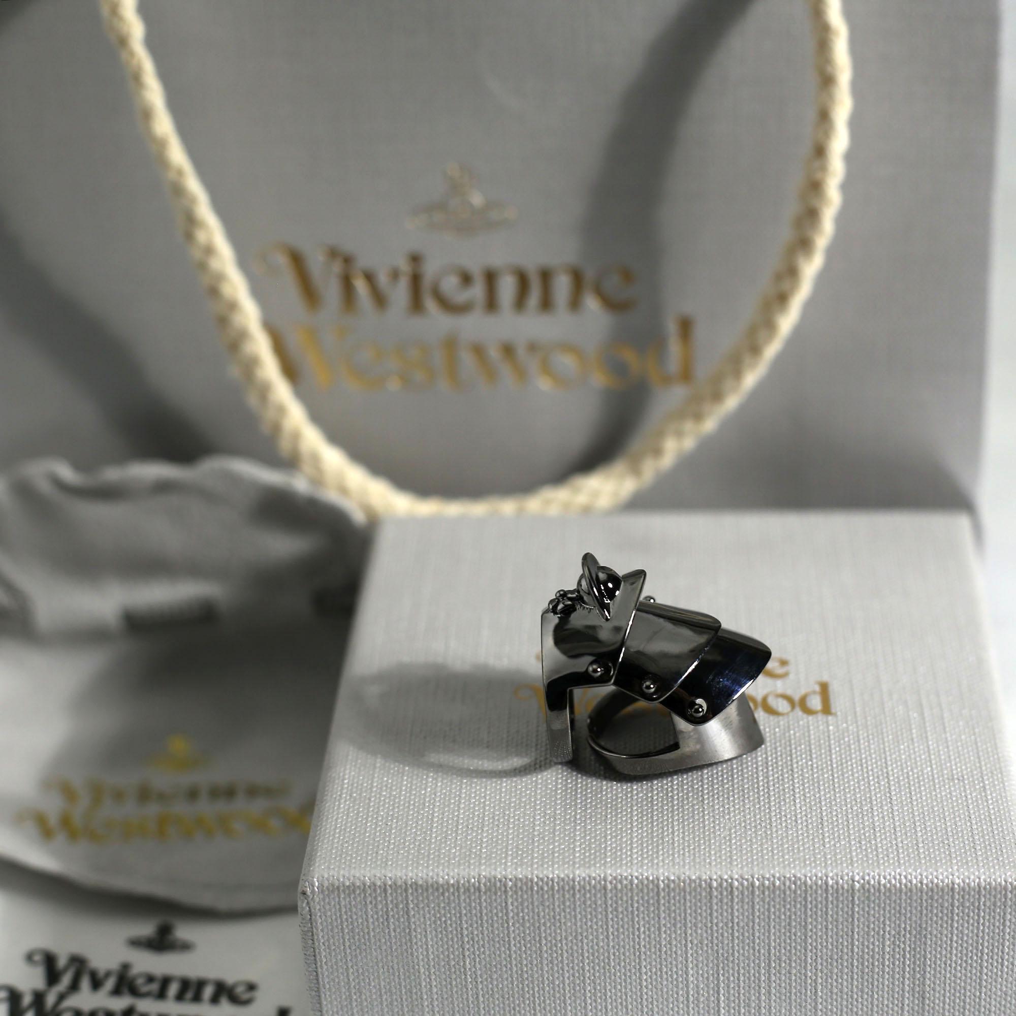 Armor Ring Vivienne Westwood - Etsy
