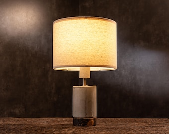 Beton und Holz Tischlampe ZYLINDER mit Schalter | Moderne minimalistische Beleuchtung für stilvolles Zuhause, Nachttischleuchte - industrielle Schreibtischlampe