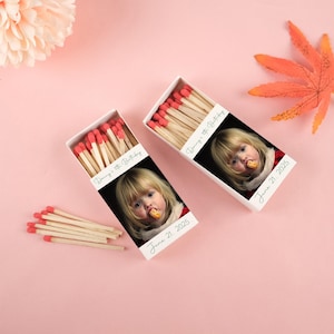 Benutzerdefinierte Streichholzschachtel Hochzeit Streichhölzer, romantisches benutzerdefiniertes Streichholzschachtel-Entwurfs-benutzerdefiniertes Streichholzschachtel-benutzerdefinierte Illustrations-kundenspezifische Geschenke Partygeschenke