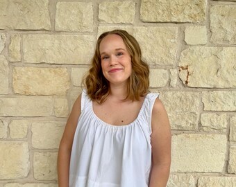 Embroidered Cropped Tank Top, Medium to XL