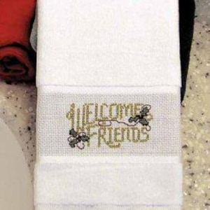 Cross Stitch Towel WHITE Maxton Velour Charles Craft 12 x 19.5 Cotton w/Pattern for YOU to Stitch