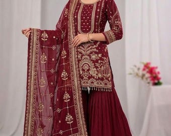 Salwar Kameez in georgette ricamato firmato, con dupatta e completo palazzo da festa.