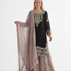 Nuevo diseñador: Mehndi verde georgette bordado con trabajo de secuencia, salwar kameez con dupatta, sharara de boda, vestido de fiesta y traje étnico.