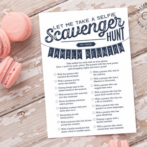 Family Reunion Photo Scavenger Hunt Game Card - Instant Download