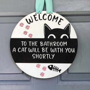 pet lover gift, custom pet sign, dog door hanger, cat door hanger, personalized pet decor, welcome sign with pets, animal lover gift,