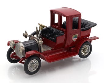 Pathfinder Models a boxed PFM 28 Lanchester LD 10 1951 in
