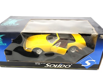 1:18 Ferrari 360 Modena Challenge Burago Diecast Car - Made in