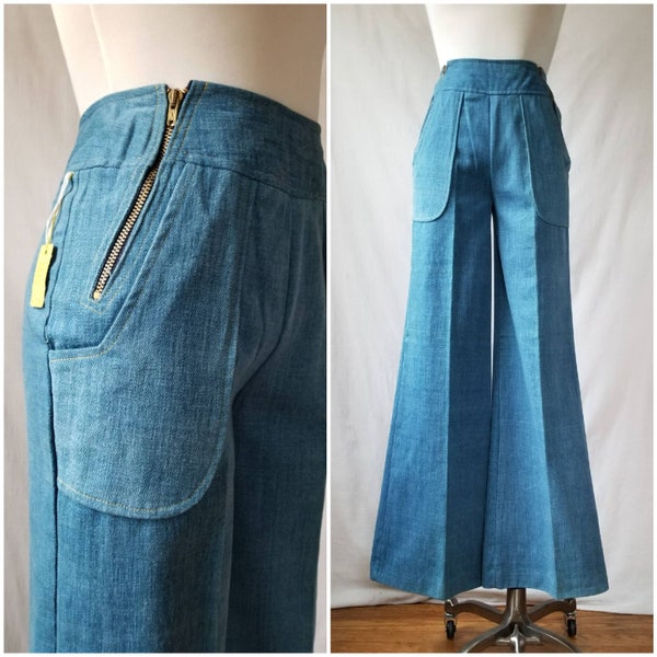 70s Bellbottom Jeans / Deadstock Vintage High Waist Flared Jeans /  W25 x  L33