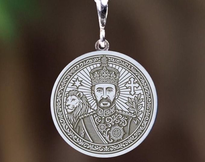 Sterling Silver Haile Selassie Lion Pendant Necklace: Rastafarian Jewelry