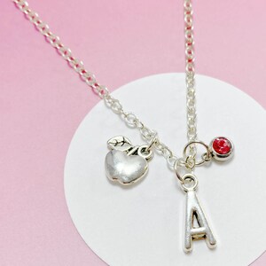Collar con dije de manzana, regalo personalizado para profesores, joya con significado para estudiantes y amantes de las manzanas - J-AG016-2