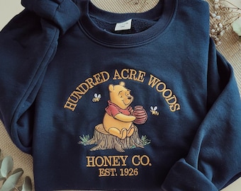 Sudadera con bordado de oso Pooh, camiseta de Hundred Acre Woods Honey Co., cuello redondo de Winnie the Pooh, camiseta de viaje a Disney, sudadera de Disneyworld