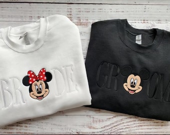 Sudadera bordada de Disney Mickey Minnie para novios, camisetas de pareja Disney, camisetas de boda Disney, conjunto a juego para recién casados y luna de miel