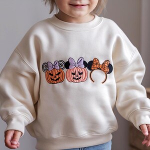 EMBROIDERED Minnie Pumpkin Halloween Kids Sweatshirt, Cute Toddler Minnie Shirt, Disney Pumpkin Bow Tee, Disney Fall Sweater, Spooky Season