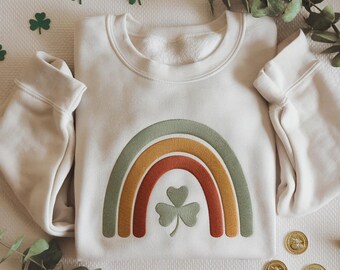 Sweat-shirt brodé arc-en-ciel trèfle porte-bonheur, col rond de la Saint-Patrick, chemise irlandaise trèfle porte-bonheur, chemise porte-bonheur, chemise arc-en-ciel irlandais