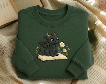 BESTICKTES Drachen- und Buch-Sweatshirt, Floral Dragon Shirt, Fantasy Bookish Pullover, Bookish Dragon Tee, gemütliches Buch-Liebhaber-Shirt,Dragon Lover