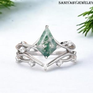 Natural Moss Agate Kite Cut Ring Set For Women, Vintage kite Green Moss Agate Engagement Ring,Women Unique bridal Wedding Ring,14k Gold Ring