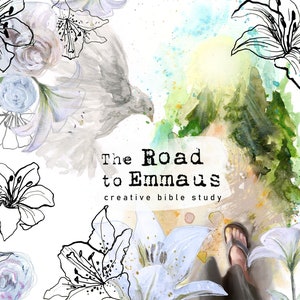 Może przedstawiać: Akwarela przedstawiająca białą gołębicę lecącą nad ścieżką z tekstem "The Road to Emmaus" i "creative bible study". Obraz otoczony jest białymi i czarnymi liliami.