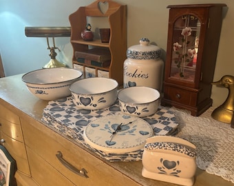 Vintage Blue Heart corelle  Kitchen Collection – Cookie Jar, Mixing Bowls