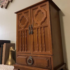 Rare Vintage Wooden Jewelry Box Cabinet with Doors, Drawers & Ring Storage – Mid-Century Style Jewelry Organizer with Velvet Lining