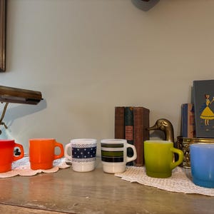Rare Vintage Fire-King Stackable Mugs –Set of 6 – ombre mugs + Graphic Anchor Hocking Mugs – Retro Kitchen Coffee Cups/ vintage kitchen
