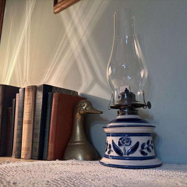 Vintage Lamplight Farms USA Stoneware Kerosene Lamp– Country Cottagecore Decor