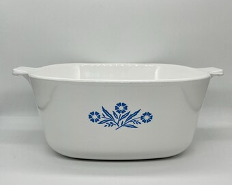 2.5 Quart Vintage Pyrex Blue Cornflower Dish, Corning Ware Casserole Dish