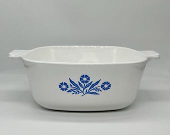 1.5 Quart Vintage Pyrex Blue Cornflower Dish, Corning Ware Dish