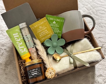 Hygge Cozy Care Package, Relaxing Self Care Gift Box, Cozy Comfort Gift, Thinking of You Gift, Relaxation Gift, Warm Cozy Care Package