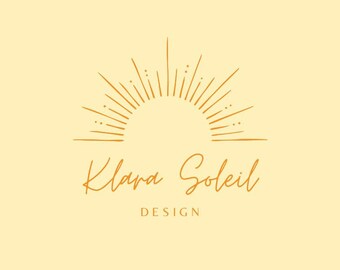 Peut inclure: Un logo minimaliste avec un graphique de soleil stylisé et le texte "Klara Soleil DESIGN".