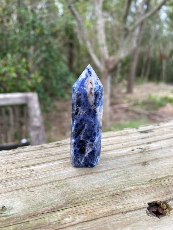 Sodalite Crystal Point Reiki Charged Crystal Powerful - Etsy