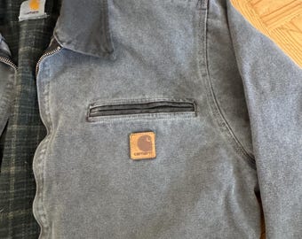 Chaqueta Carhartt J97 Plaid Detroit, color negro petróleo