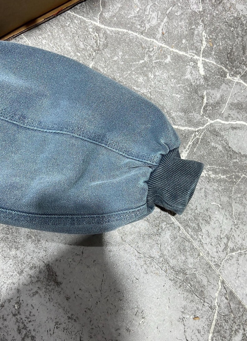 Carhartt Classic J130 WIP OG Oversized Jacke in Faded Blue Bild 3