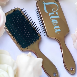 Personalized Hair Brush | Wedding Gift | Custom Bridesmaid Gift | Graduation Gift for Girls | Birthday Party Favor