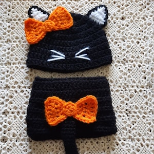Hand Crochet Black and Orange Cat HAT and DIAPER COVER Set Halloween Photo Prop