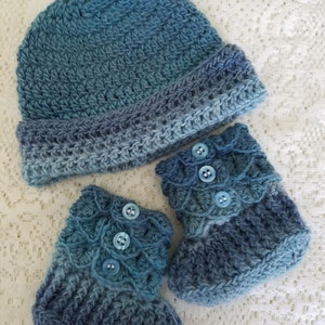 Crochet "Take Me Home" Newborn Baby Boy Blue Ombre Crocodile Stitch BOOTIES with Buttons & HAT Soft Unique Baby Shower Gift