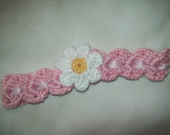 Hand Crochet Pink DAISY FLOWER Baby Infant HEADBAND Adjustable Satin Ribbon Bow Tie Baby Shower Gift Photo Prop Girly Hair Accessory