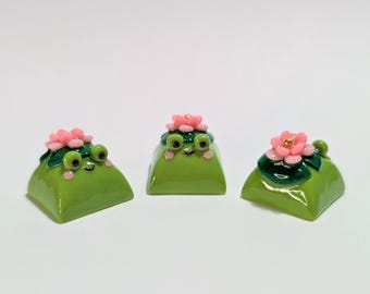 Lotus Frog Keycap: Handmade Polymer Clay Artisan PBT DSA