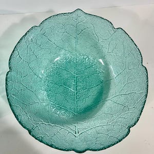 Vintage Arcoroc France Aspen Leaf Glass Bowls - Clear Pressed Glass - 9&quot; Large Bowl