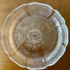 Arcoroc Fleur Plates – 8” and  11&quot; Clear Pressed Glass Floral Dishes – Vintage Arcoroc France Glassware – SEE DESCRIPTION for more details